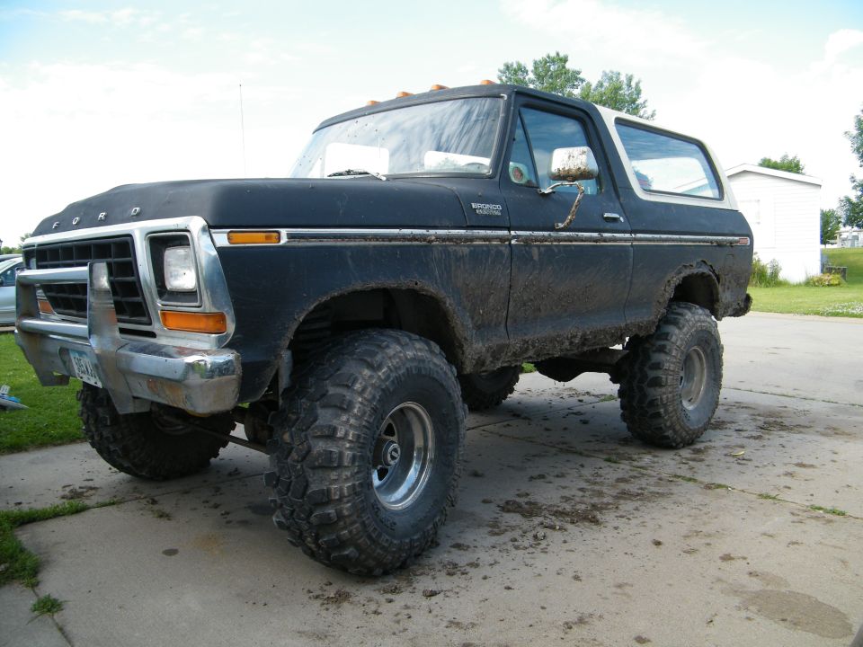 1979 Ford Bronco “Hunkajunk”