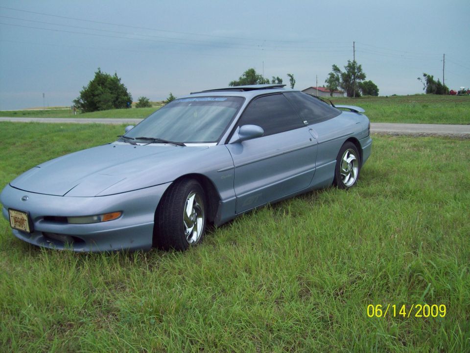 left front side view of the pgt