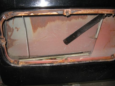 1966 Ford F-100 - Then you can pull the arm loose from the bushing and lower the glass down into the door. Also, at this point, just remove the bushing becau…