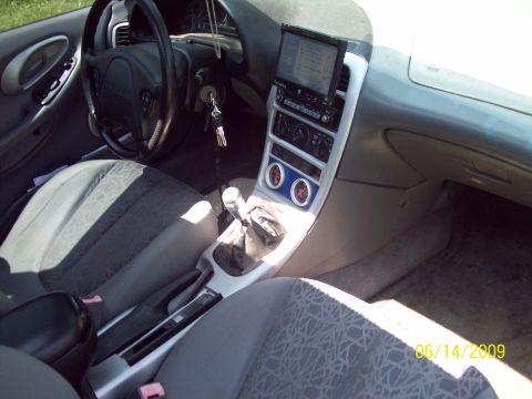 1995 Ford Probe - pic of interior from passenger side