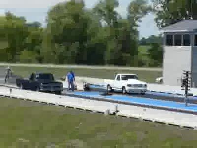 1994 Ford F-150 - Launched of the transbrake and spun pretty good. Trans was having issues on this pass, so I called it a day.