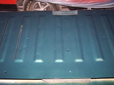 1975 Ford Ranchero - Tail gate cover. Finally some coplor
