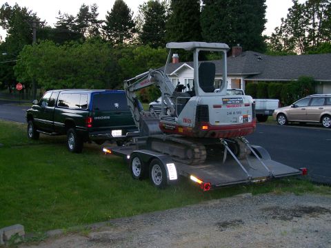 1988 Suzuki Samurai - Trailer with track hoe