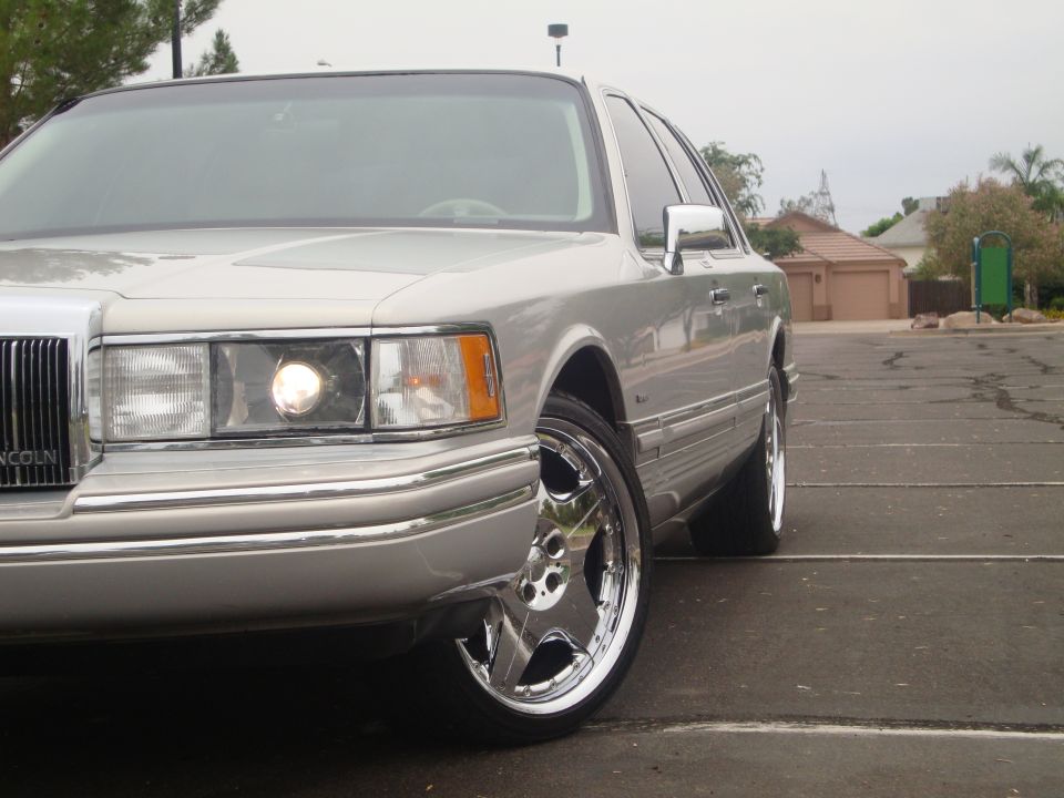 1992 Lincoln Town Car