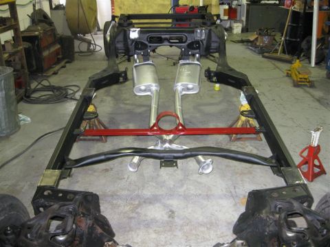 1984 Ford LTD Crown Victoria - Yay, stuff starts going back on!