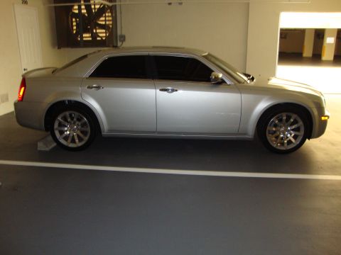 2008 Chrysler 300 “Bilo”