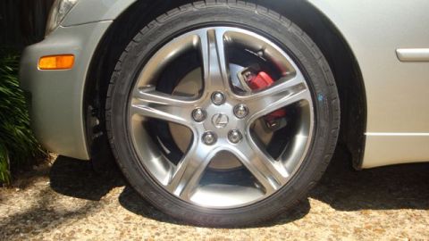 2001 Lexus IS 300 “Lynn”