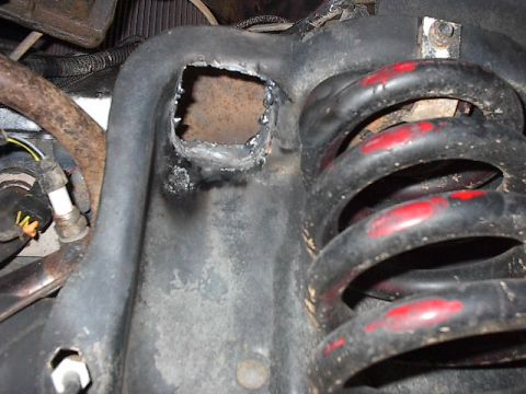 1986 Ford Bronco - Another shot of cutout on passenger side to pass the shock through.