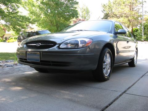 2003 Ford Taurus - Face