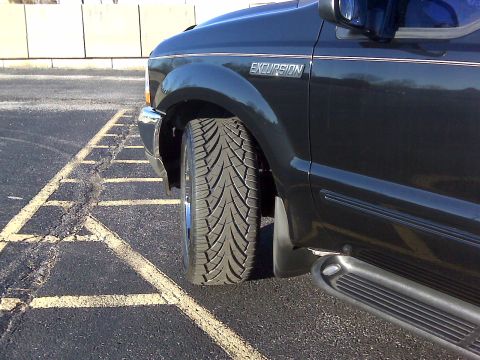 2000 Ford Excursion photo