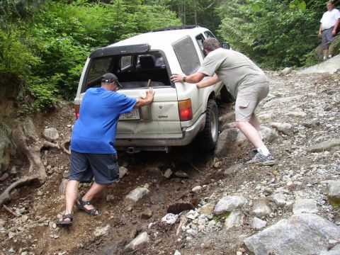 1988 Ford Bronco - yet again the runner cant make it