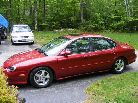 1999 Ford Taurus photo