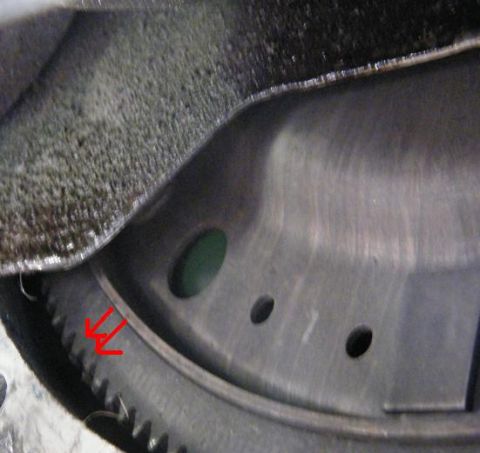 1982 Ford Bronco - This image shows the teeth of a flywheel, a component of a vehicle's drivetrain, with a website address visible at the bottom.