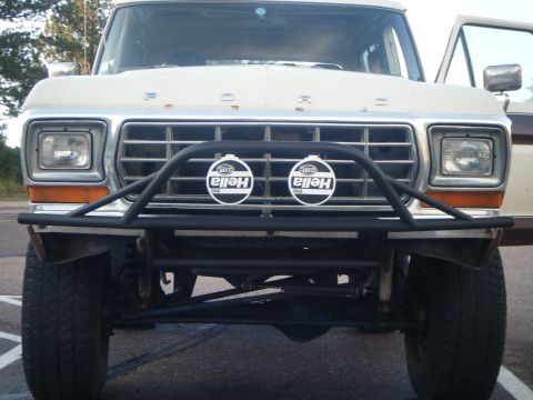 1979 Ford Bronco - This 1978 Ford Bronco features a custom front bumper with auxiliary lights.