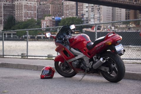 1999 Kawasaki Ninja photo