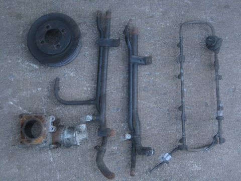 1996 Mercury Grand Marquis - crown vic water pump pulley egr spacer coolant passages fuel rail