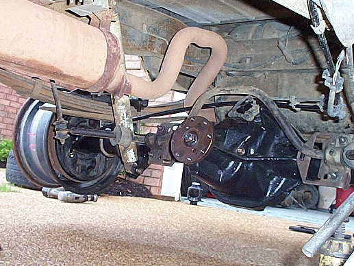 The bare rims allowed me to roll it under the truck without scratching off the powdercoat (YET).