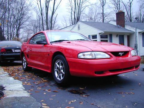 1995 Ford Mustang photo