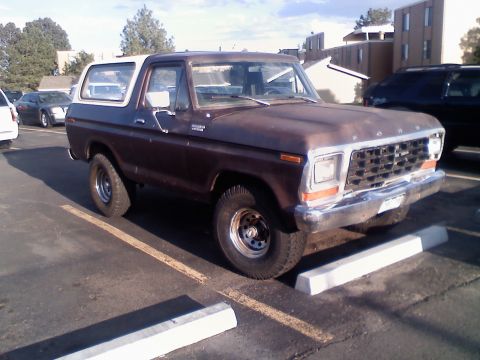 1979 Ford Bronco - At home with new 33's