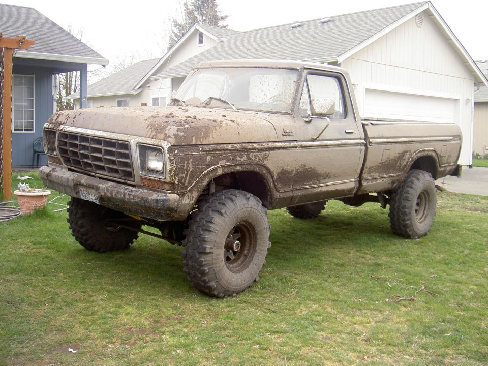 1979 Ford F-150 “Smokey”