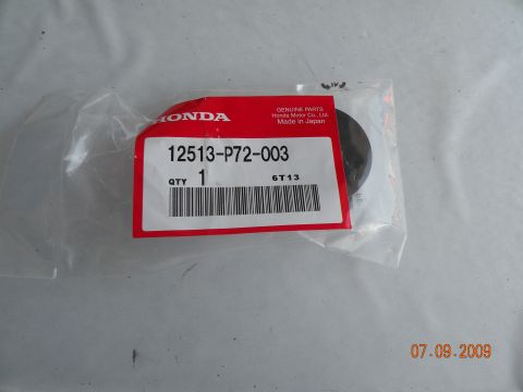 1994 Acura Integra - Honda genuine parts packaging for part number 12513-P72-003, quantity 1.