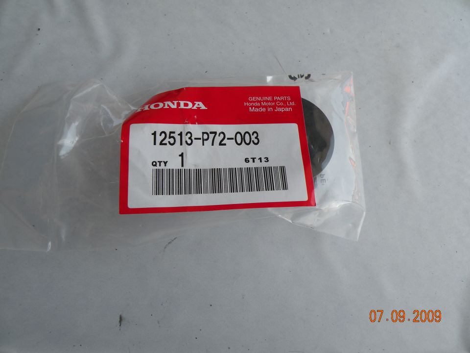 Honda genuine parts packaging with part number 12513-P72-003 and quantity 1