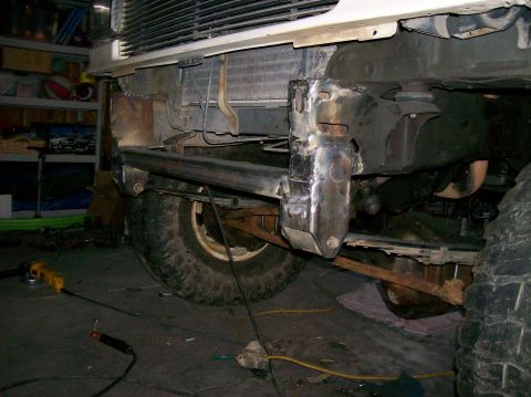 1989 Ford Bronco - lift came out around 9" I think. Caster is at about 8* right now. I will shim it in the future.