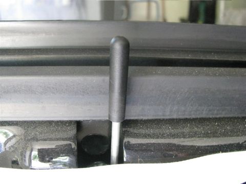 2003 Mercury Marauder - Hood latch lever shown in detail.