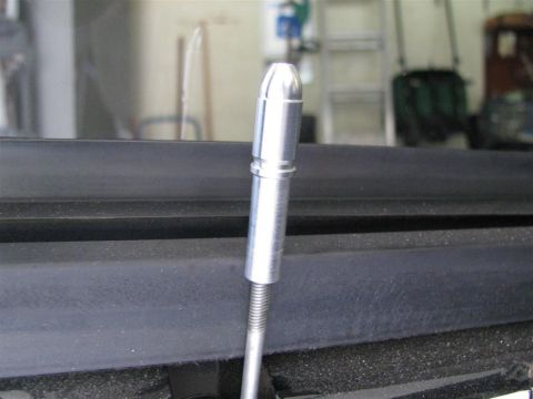 2003 Mercury Marauder - The photo shows the base of a car antenna, not a 2003 Mercury Marauder.