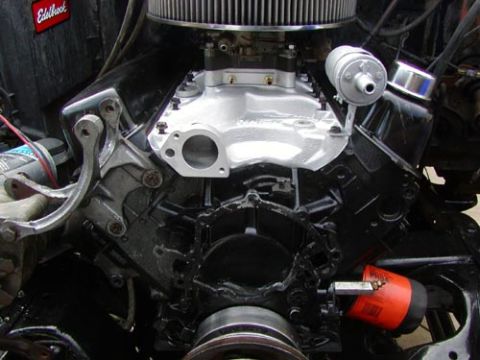 1981 Ford Bronco - Front of the New Engine with new Edelbrock 3781 Intake Manifold and some of the accessories.