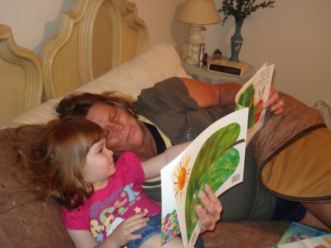 2000 Ford Crown Victoria - Grandma Penny reading Mia a story.