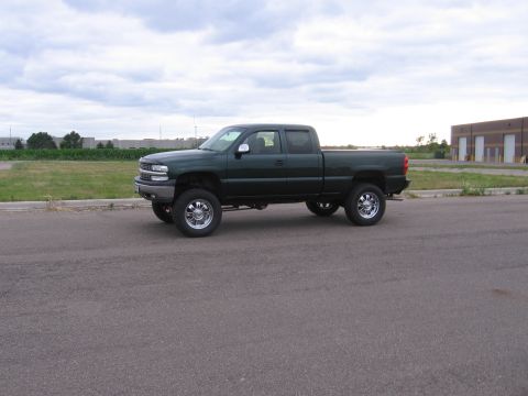 2001 Chevrolet Silverado 1500 - nerf bars gone!