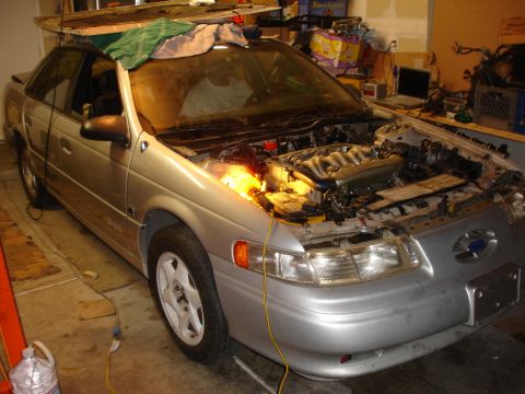 1992 Ford Taurus photo
