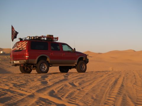 2001 Ford Excursion photo