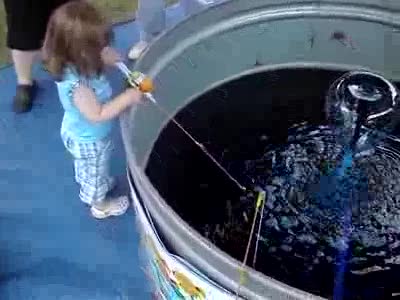 2000 Ford Crown Victoria - She fishes like a pro!!