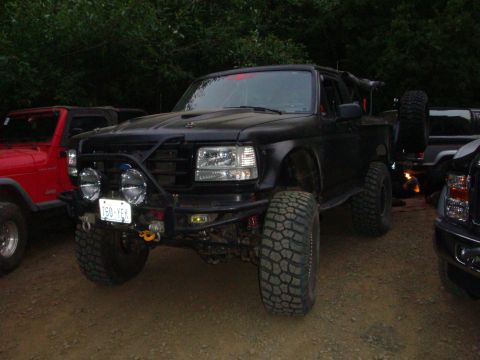 1978 Ford Bronco - Greg's Bronco in camp