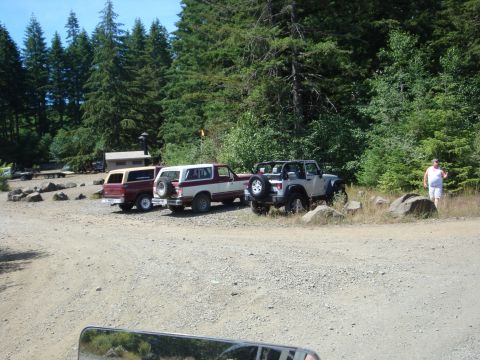 1978 Ford Bronco - Some of the group not going to the crushers