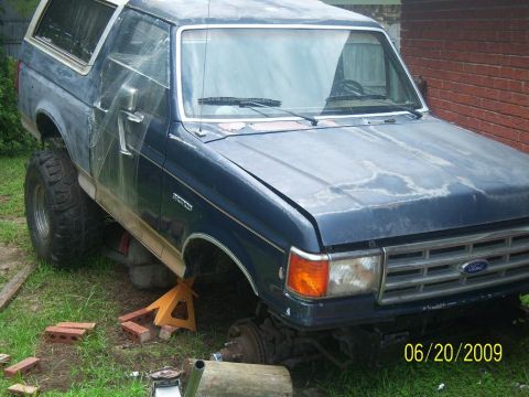 1987 Ford Bronco - tooo much rain