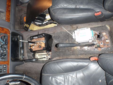 1996 Ford Bronco - Consoles Removal