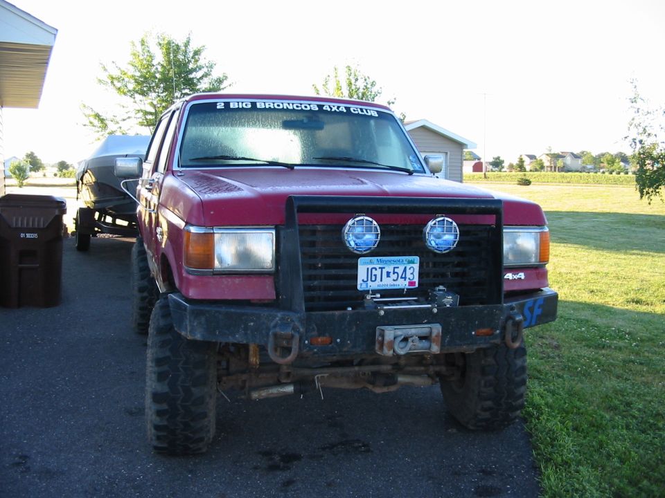 Front with winch bumper and 12000lb hydraulic winch.