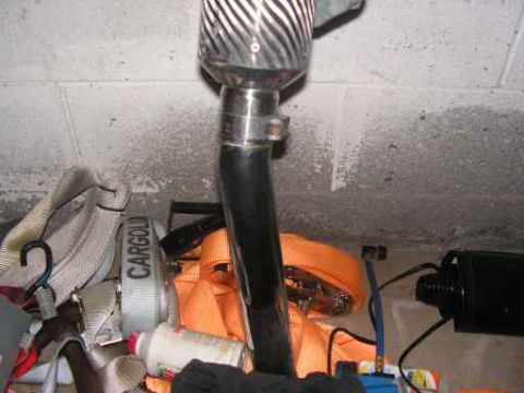 2004 Yamaha FZR600 photo