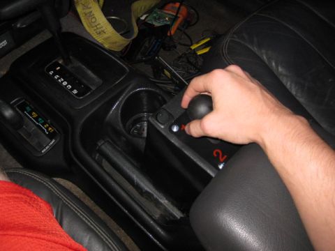 1996 Ford Bronco - This shows teh drivers arm at rest, easily positioned to shift the gears