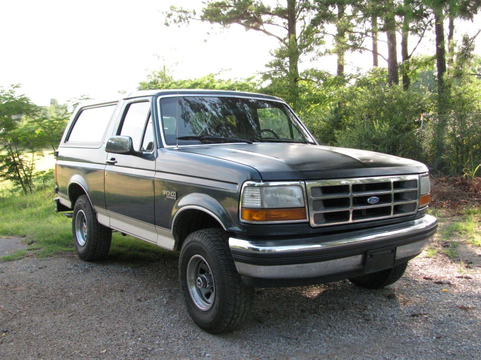 1992 Ford Bronco “Gertrude”