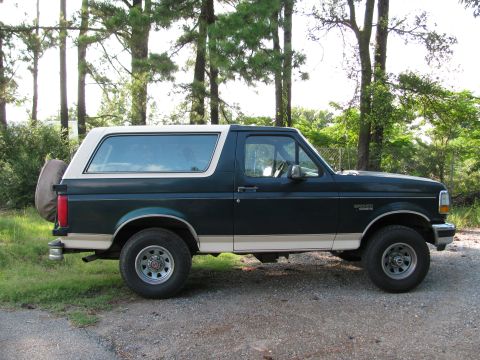 1992 Ford Bronco photo
