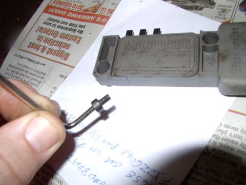 1986 Ford Bronco - Alan headed socket screw can be changed without moving the dist at all.