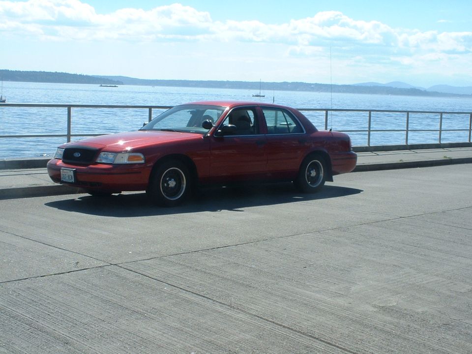 1999 Ford Crown Victoria “Big Red”