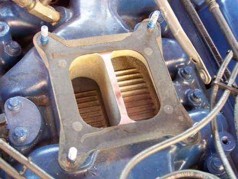 1973 Ford Ranchero - Edelbrock "Performer 2V" dual-plane intake manifold