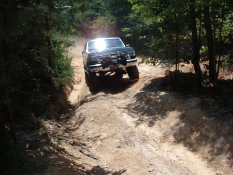 1983 Ford Bronco - Rescue had already done Plate Hill, so he took on Log Jam (43).