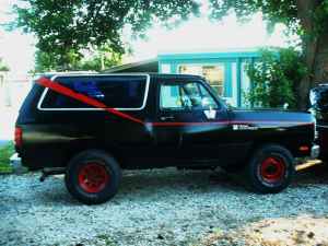 1984 Ford Bronco photo