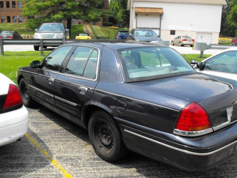 1999 Ford Crown Victoria